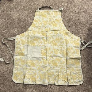 Pampered Chef Apron